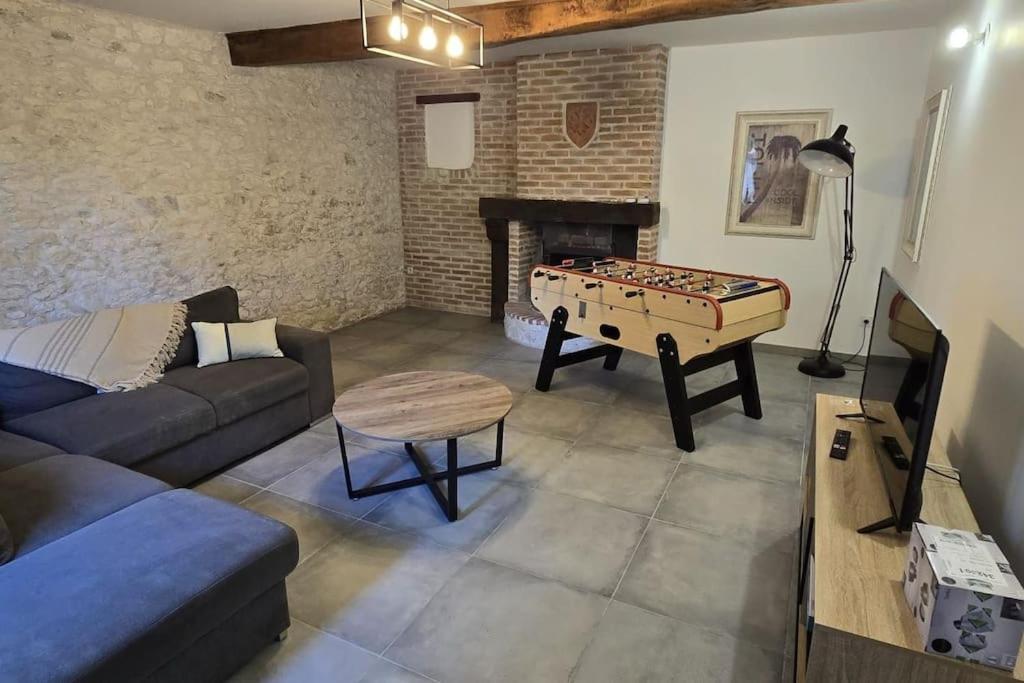 Aux Deux Marronniers Cathares Villa Castelnau-de-Lévis Buitenkant foto